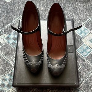 Naturalizer Black Heels Classic Style